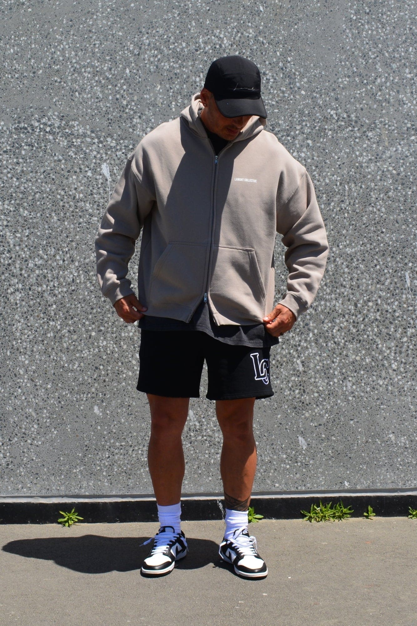 CORE ZIP HOODIE