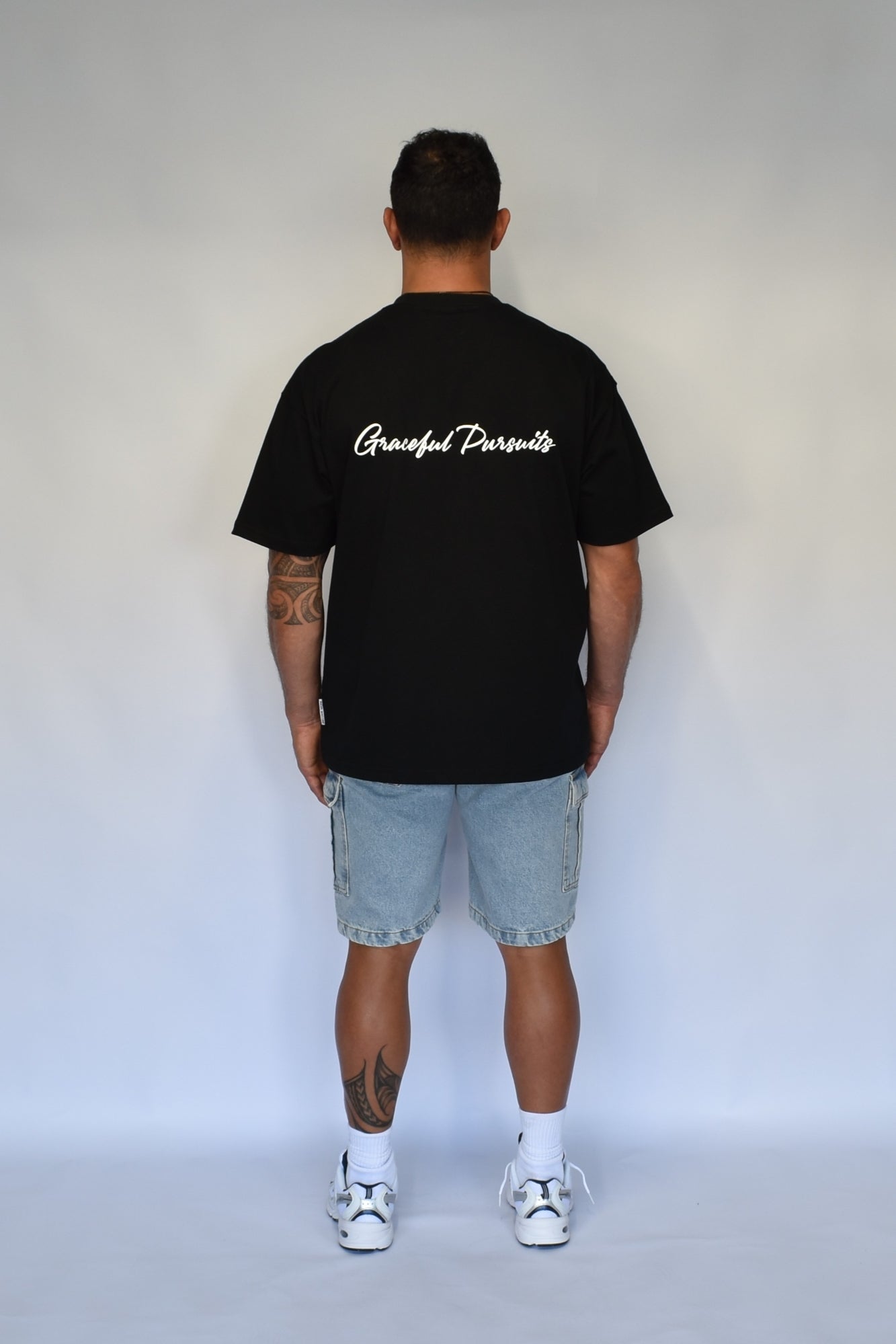 PURSUITS TEE