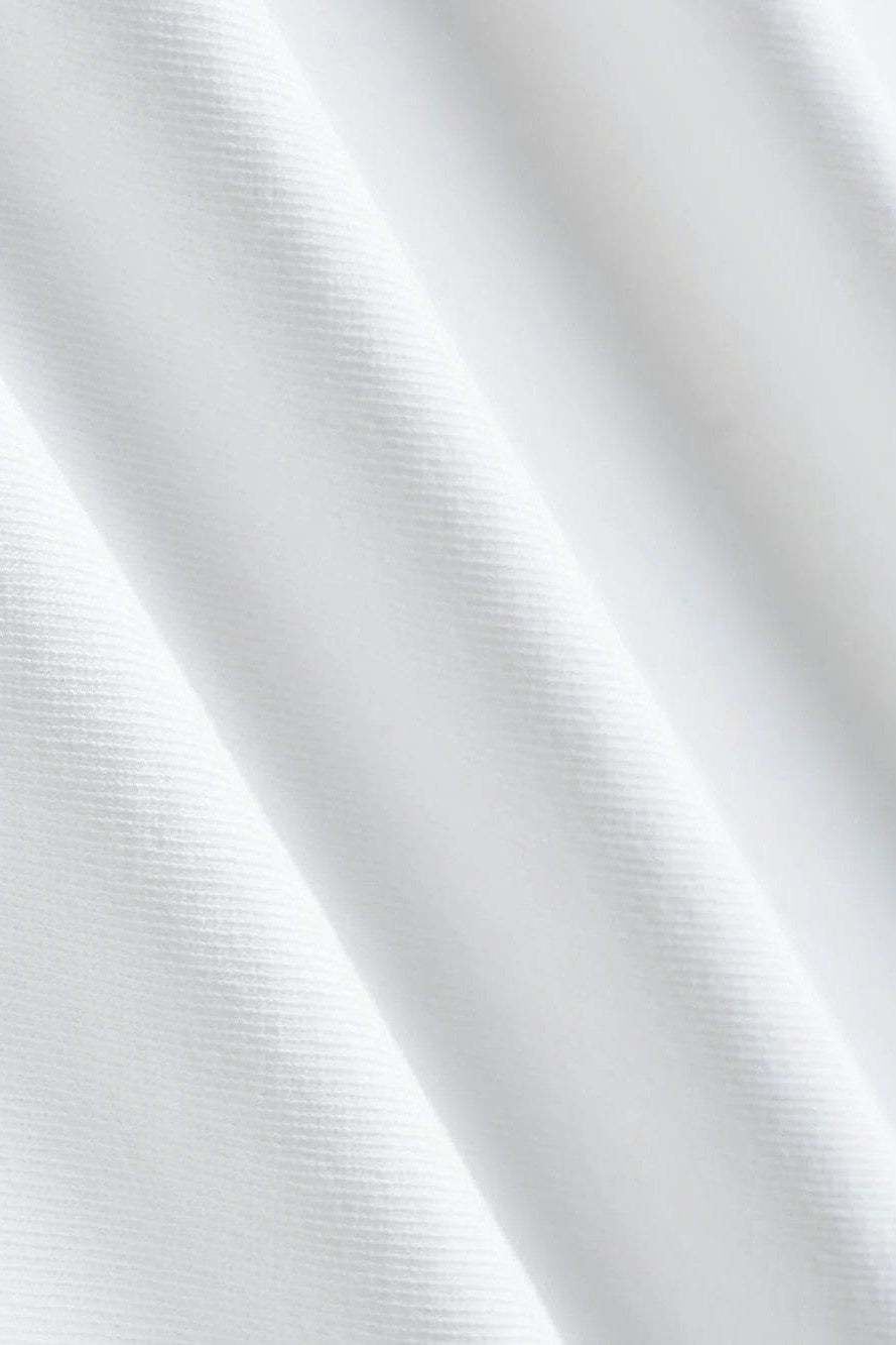 STAPLE TEE
