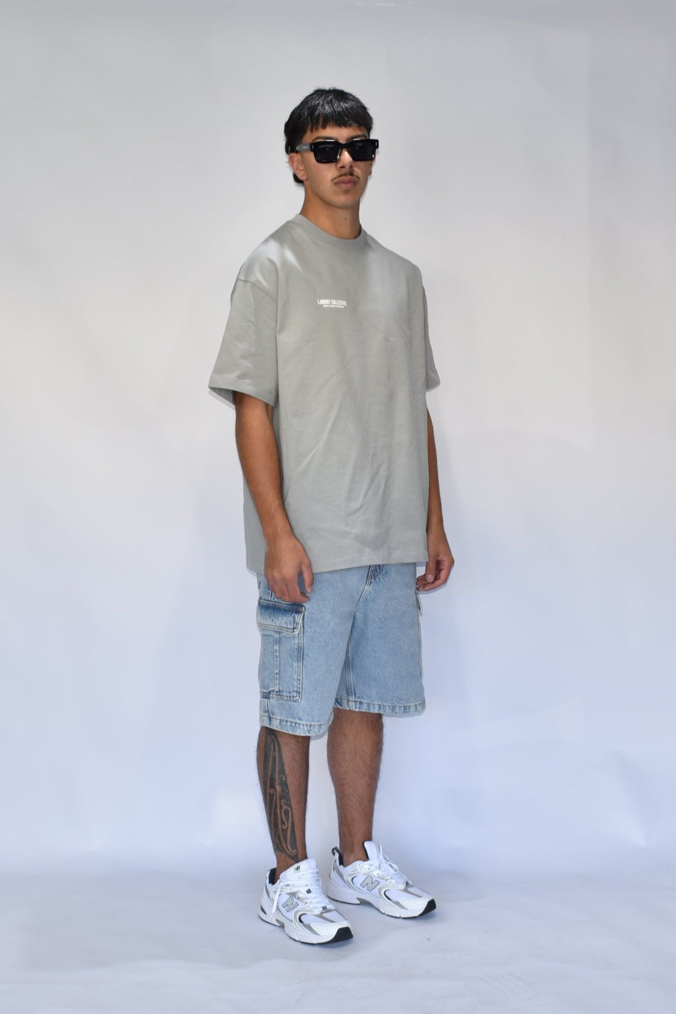LOGO TEE