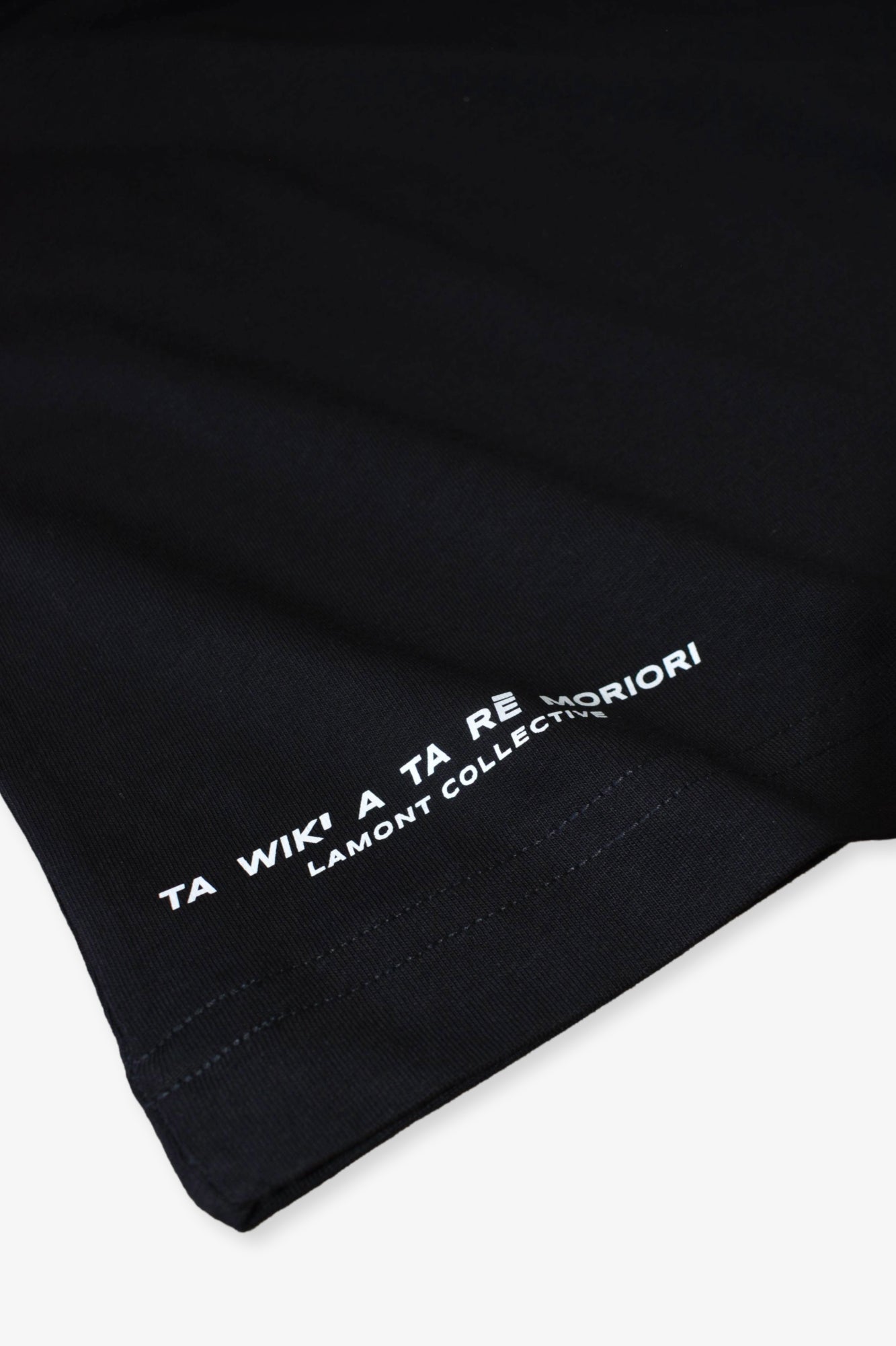 MALE RĀKAU MOMORI TEE