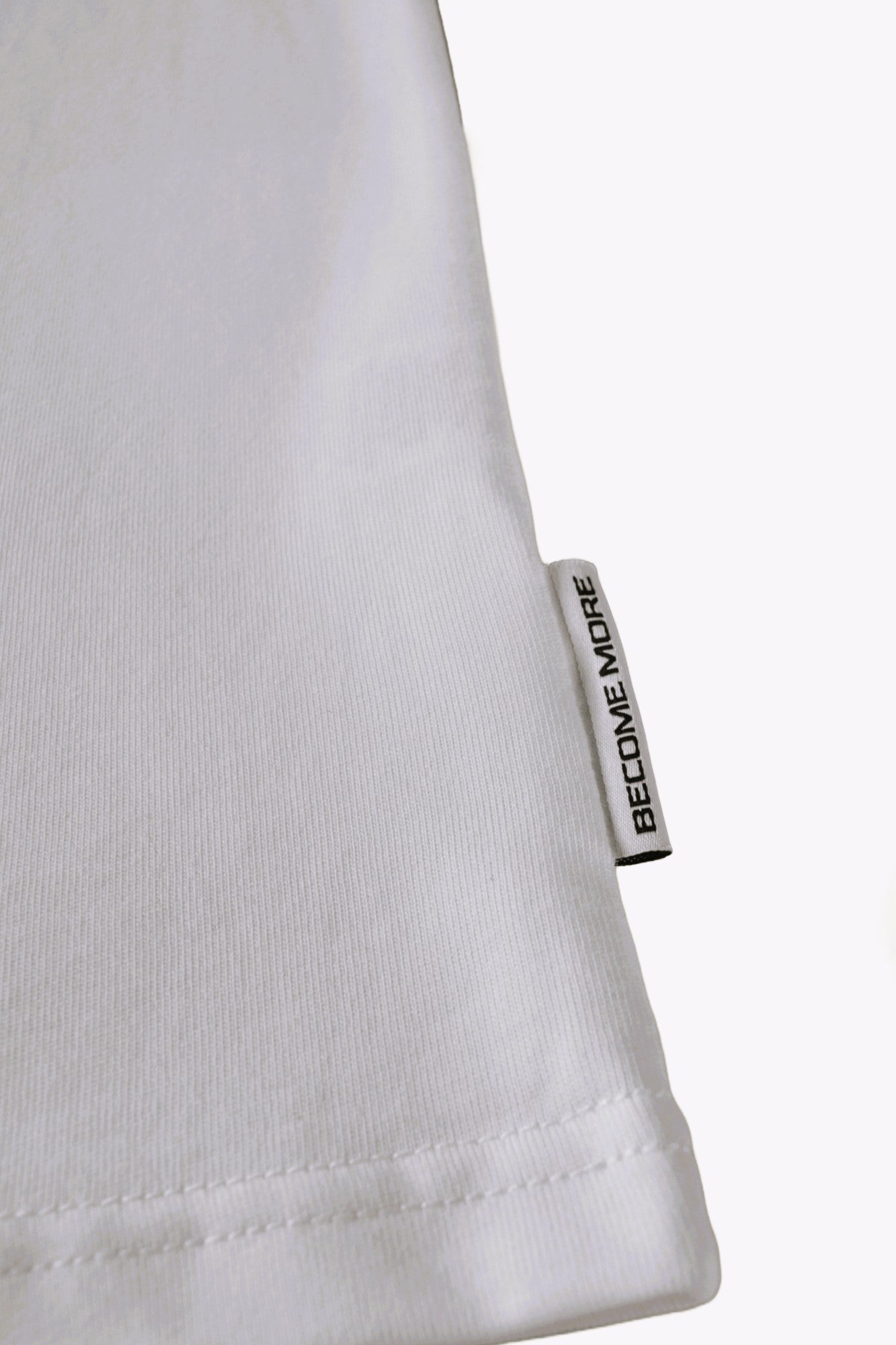 STAPLE TEE